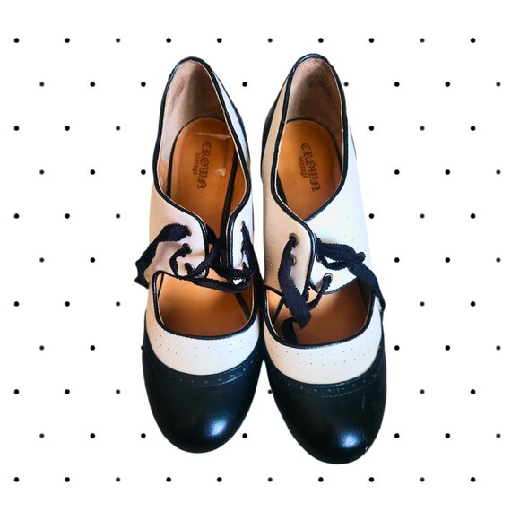 Crown Vintage Lace Up wedge heels SIZE 8M - Picture 4 of 4